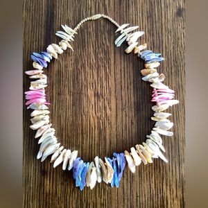 ❤️ Vintage Colorful Shells Necklace